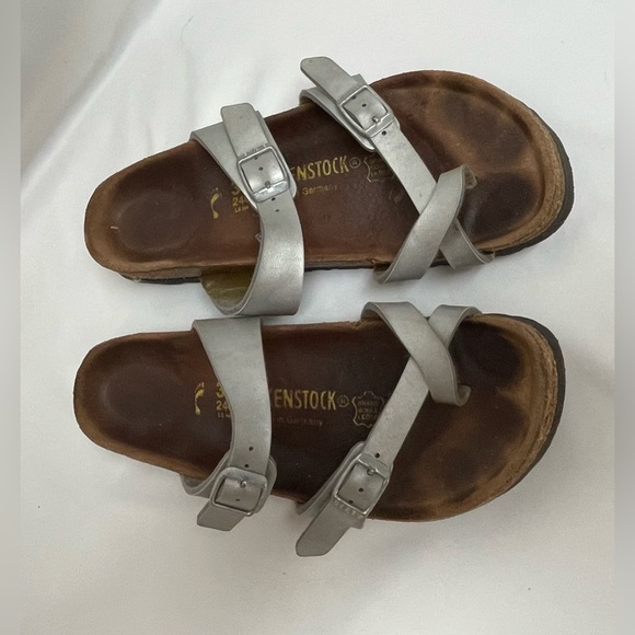 Birkenstock Metallic Leather Sandals - Picture 3 of 5